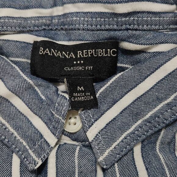 Nautial Style Blue and White Striped Classic Fit Womens Medium Button Down Banan - Picture 2 of 6